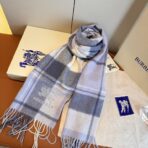 巴宝莉(Burberry)战马刺绣围巾 浅蓝色 - Imagem 2