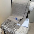 巴宝莉(Burberry)超美新款马海毛围巾 灰色 - 图片 2