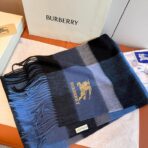 巴宝莉(Burberry)金丝战马刺绣羊绒围巾 深蓝