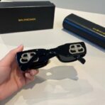 巴黎世家（Balenciaga）BB 系列黑色镜框双 B 装饰窄版方形太阳镜 - 图片 4