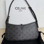 赛琳（CELINE）Triomphe Curve 系列深棕色 Triomphe 提花帆布黑色小牛皮饰边 Triomphe 标识月牙单肩包 - Image 2