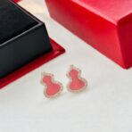 麒麟（Qeelin）Wulu 系列粉色珐琅镶钻葫芦耳钉 - 图片 3